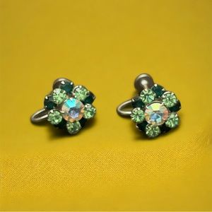 1950’s Flower Cluster Screw Back Earrings